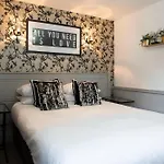 The Otel Bowness-on-Windermere